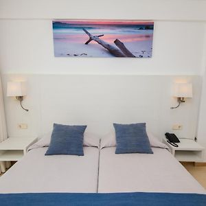 Habitación con Cama King