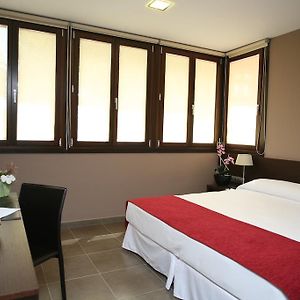 Habitación con Cama King