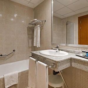 Habitación Estándar con 2 Camas Individuales