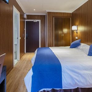 Habitación Económica con Cama King