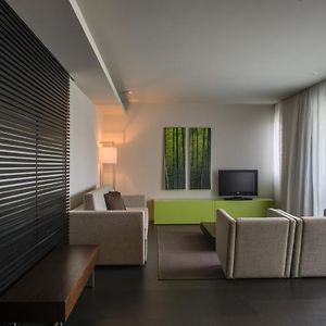 Suite con Cama Queen