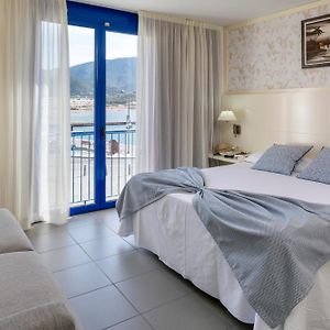Habitación con Cama King