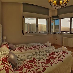 Habitación con 2 Camas Individuales