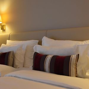 Habitación Estándar con Cama Queen
