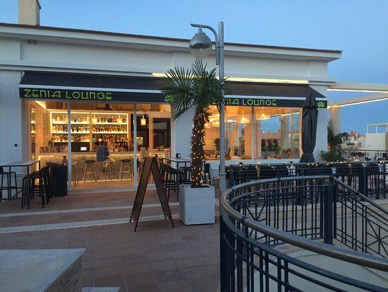 Zenia Lounge