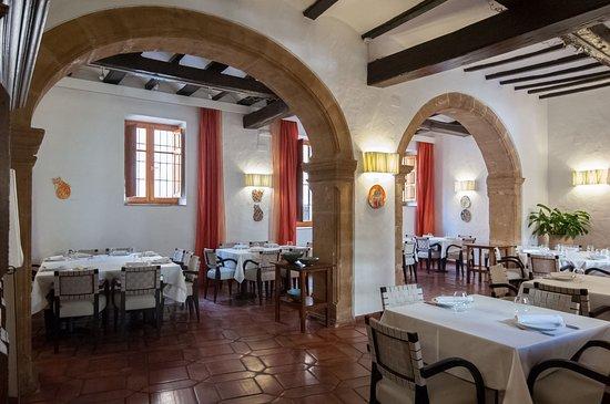Nou Roma Restaurant