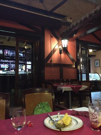 Meson Los Caballos 11