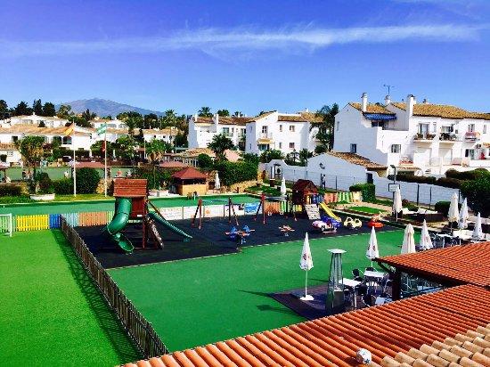 Los Arcos Bar & Restaurant