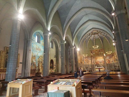 la Iglesia de Santa María