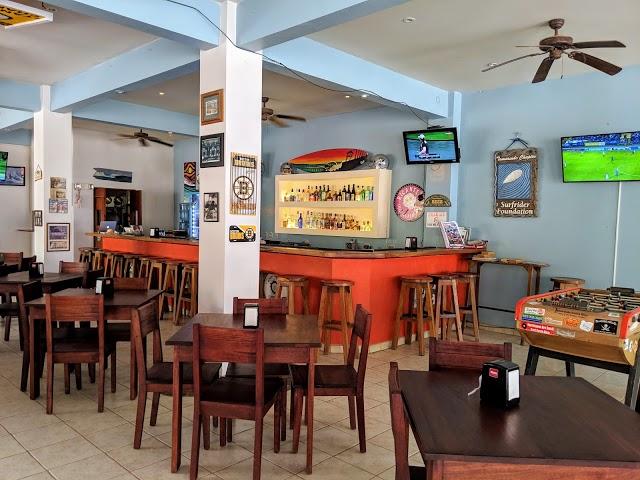 Surf Club Bar & Grill