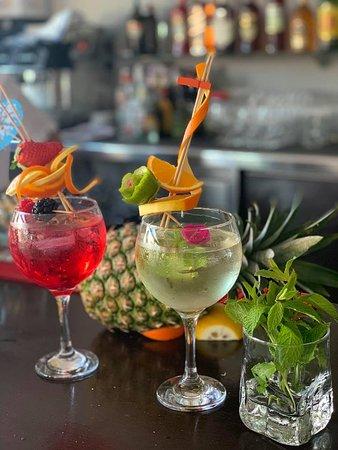 Everest Fusion Restaurant & Cocktail Bar