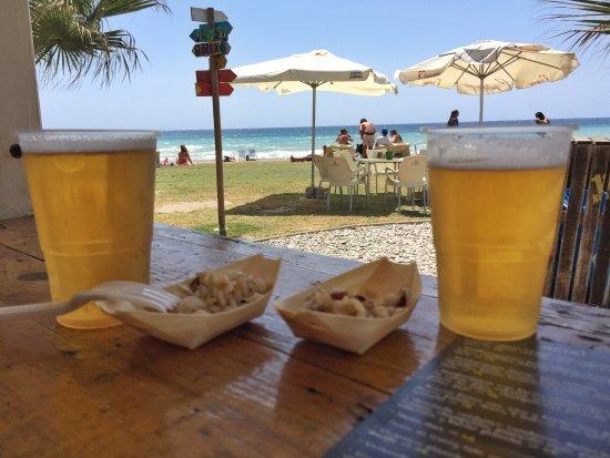 18 Nudos Surf Club