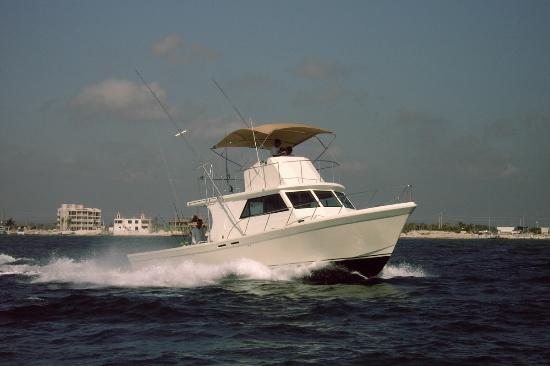 Top Boat Cancun