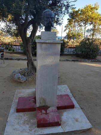 el Monumento a Jean Henry Dunant