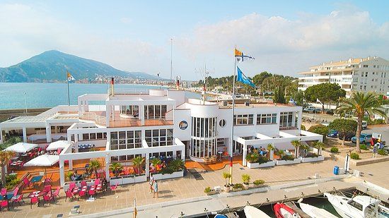 Bon Vent e del Club Náutico de Altea